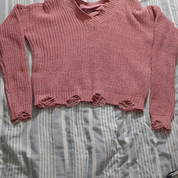 Soft Crocheted Salmon Crop Sweater - Picture 2 of 3
